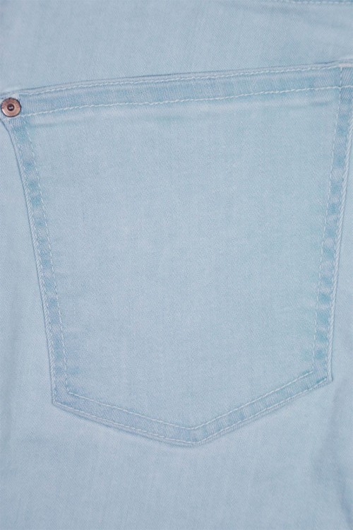 mango-spodnie-noa-jasny-jeans-zblizenie3.jpg