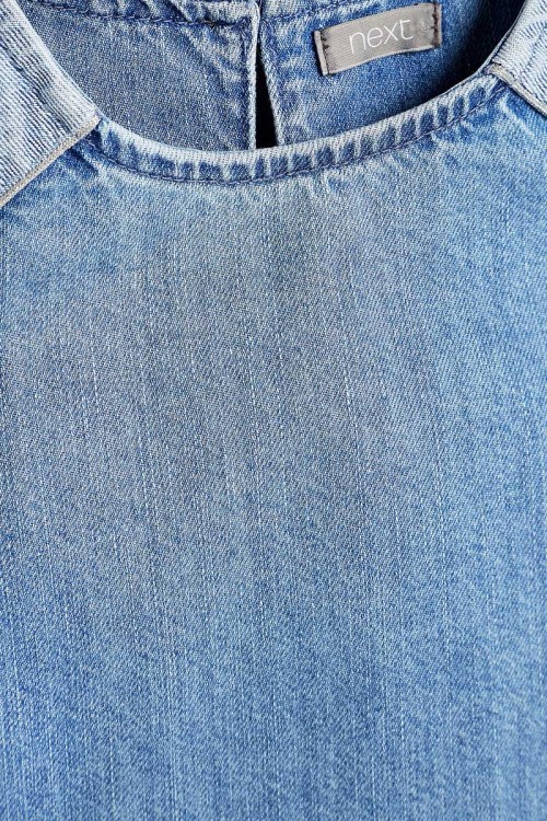 next-jeansowa-prosta-sukienka-dziewczeca-zblizenie.jpg