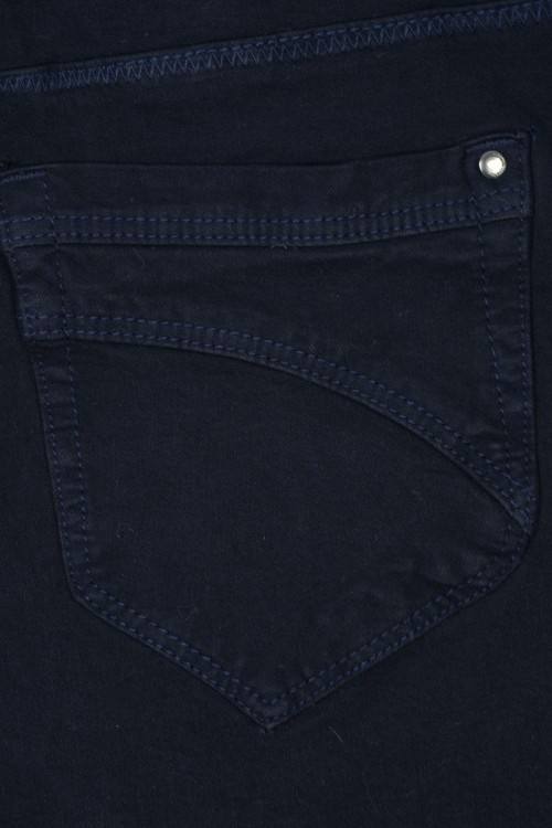 c&amp;a-granatowe-bawelniane-spodnie-jeansy-zblizenie3.jpg