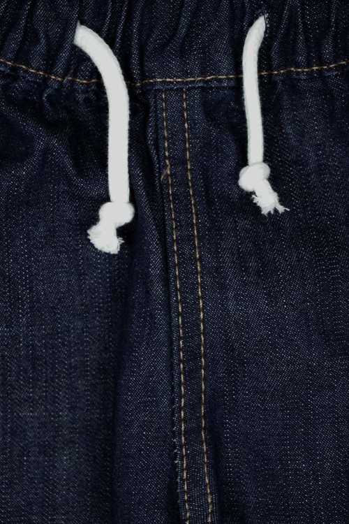 h&amp;m-granatowe-chlopiece-joggery-kieszonka-z-tylu-zblizenie.jpg