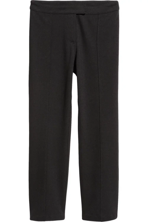 h&amp;m-czarne-materialowe-spodnie-haftka-glowne.webp