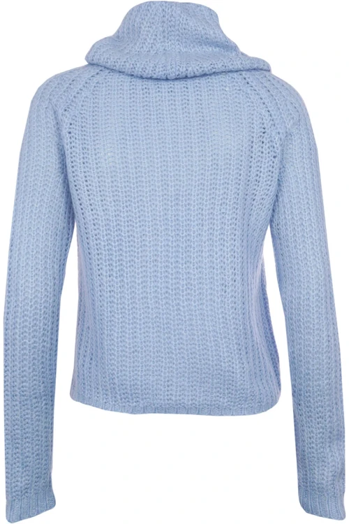 f&amp;f-blekitny-sweter-golf-z-wykladanym-tyl.webp