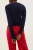 m&amp;s-granatowy-sweter-kardigan-granatowe-guziki-modelka-tyl1.webp