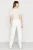 esprit-biale-spodnie-chinosy-modelka-tyl.webp