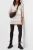 Papaya-czarne-spodnie-jeansy-wysoki-stan-modelka-przod.webp