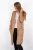 H&amp;M-Piaskowa-dluga-narzuta-kieszenie-modelka-przod.webp
