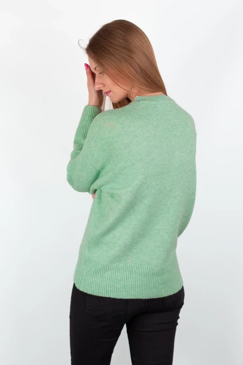 Nutmeg-mietowy-kobiecy-sweter-eco-modelka-tyl.webp
