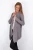 Zara-szara-narzuta-waterfall-modelka-przod.webp
