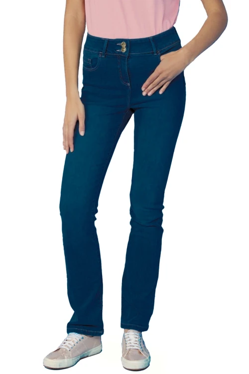 Next-jeansowe-spodnie-granatowe-bootcut-modelka-przod2.webp