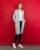New-Look-szara-dluga-narzuta-z-welna-modelka-przod2.webp