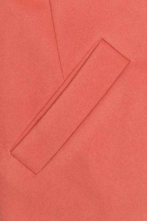 Wallis-damski-lososiowy-plaszcz-zblizenie2.webp