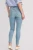 Old-Navy-jasne-jeansy-super-skinny-ankle-wysoki-stan-modelka-tyl.webp