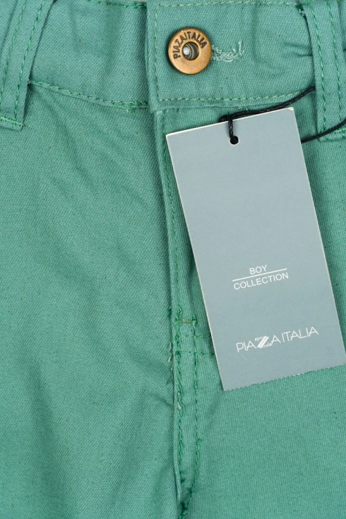 Piazza-Italia-dzieciece-pistacjowe-spodenki-zblizenie.webp