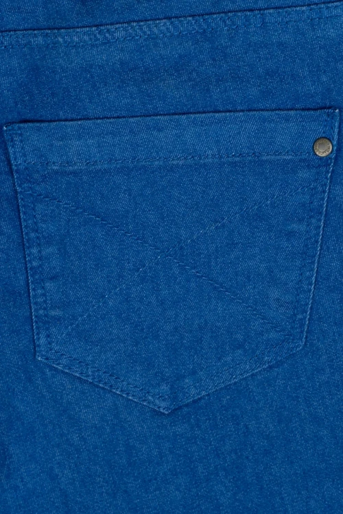 Bershka-kobaltowe-spodnie-super-skinny-zblizenie3.webp