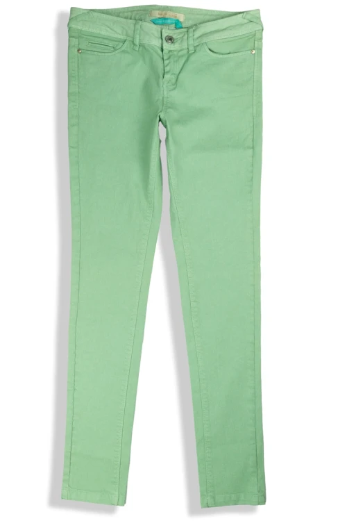 Bershka-pistacjowe-spodnie-super-skinny-glowne.webp