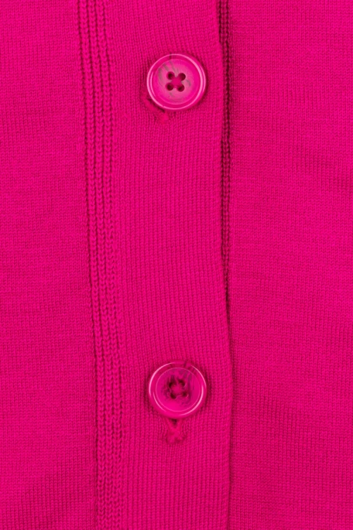 M&amp;Co-rozowy-sweter-kardigan-v-neck-zblizenie2.webp