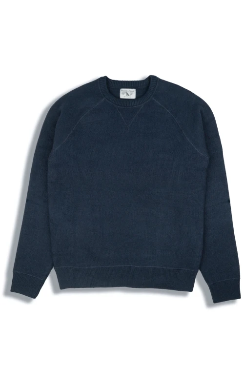 Grand&amp;Hills-OVS-meski-granatowy-sweter-z-welna-glowne.webp