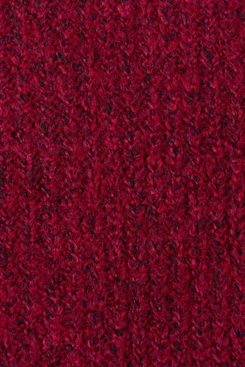 Primark-bordowa-melanzowa-narzuta-z-kieszeniami-zblizenie3.webp
