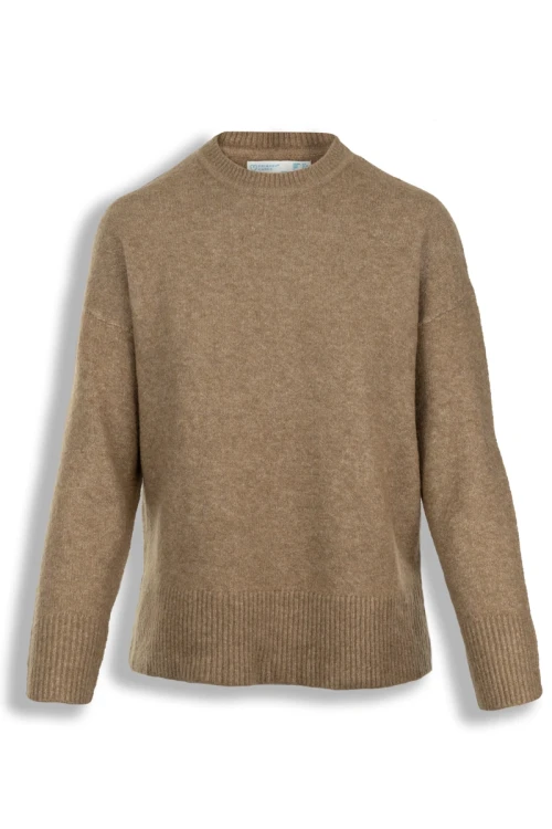 Primark-camel-sweter-z-welna-glowne.webp