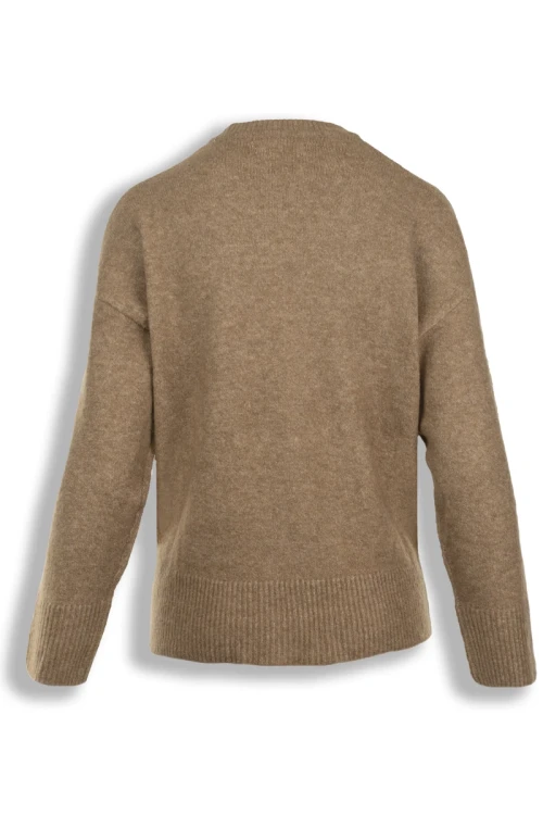 Primark-camel-sweter-z-welna-tyl.webp