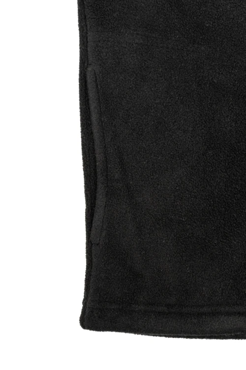 Nordland-sportswear-czarna-bluza-polarowa-na-zamek-kieszenie-zblizenie3.webp
