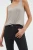 George-czarne-spodnie-jeansy-wonder-fit-crop-leg-modelka-zblizenie.webp