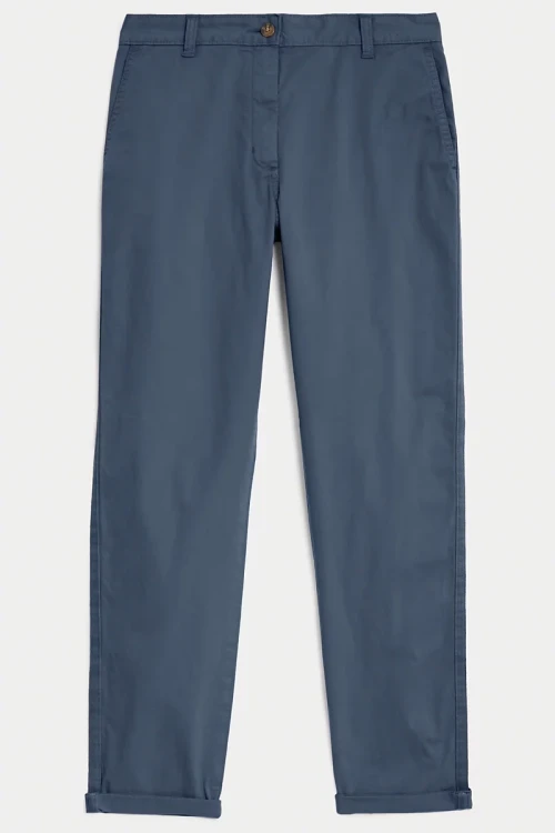 Marks&Spencer-ciemnoniebieskie-damskie-spodnie-chino-chinosy-glowne.webp