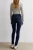 New-Look-Jenna-Skinny-lift-and-shape-modelujace-jeansy-ciemny-jeans-modelka-tyl.webp