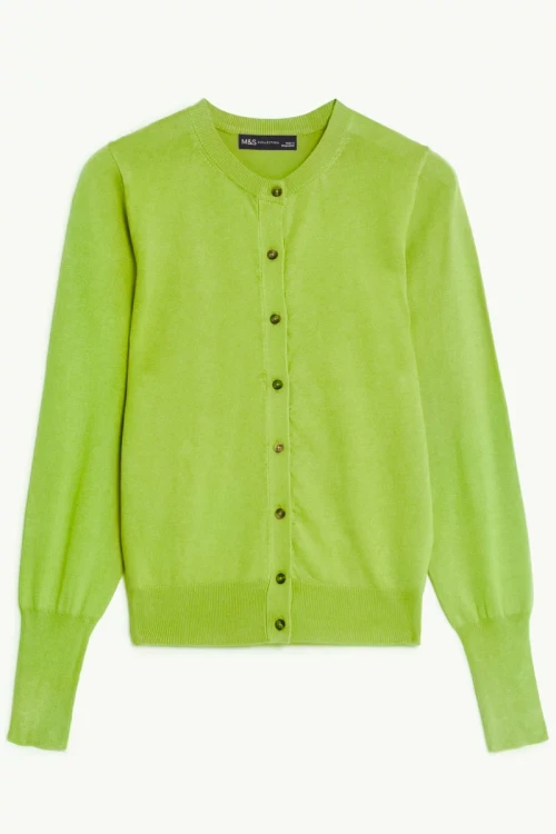 M&S-limonkowy-sweter-kardigan-brazowy-guzik-glowne.webp