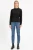 H&M-damski-klasyczny-czarny-gladki-sweter-modelka-przod.webp