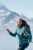 Decathlon-quechua-patynowa-damska-bluza-polarowa-na-zamek-modelka-przod3.webp
