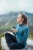 Decathlon-quechua-patynowa-damska-bluza-polarowa-na-zamek-modelka-przod5.webp