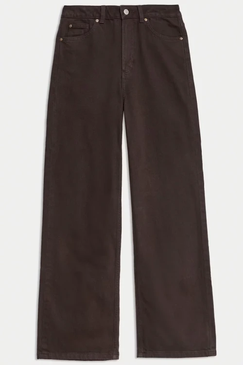 M&S-kasztanowe-jeansowe-spodnie-szeroka-nogawka-jeans-glowne.webp