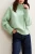 New-Look-mietowy-sweter-golf-modelka-przod.webp