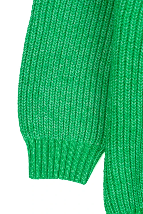 F&F-zielony-sweter-stojka-zblizenie3.jpg