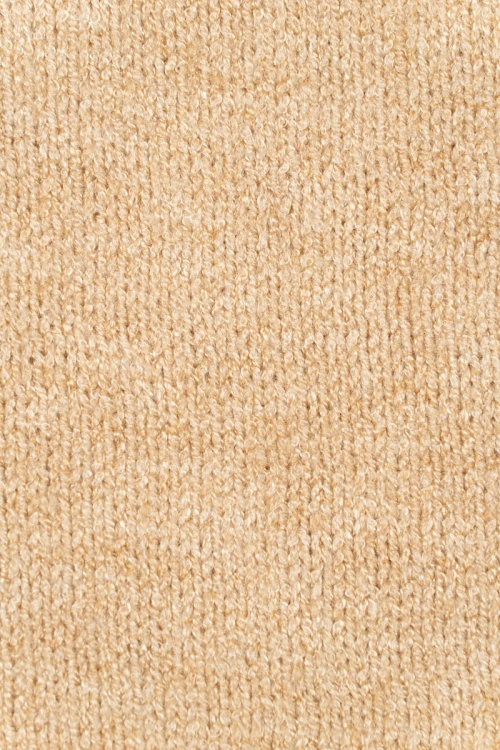 Malfini-bezowy-sweter-golf-zblizenie3.jpg