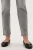 M&S-spodnie-szare-jeansy-the-sienna-straight-jeansowe-proste-modelka-zblizenie3.webp