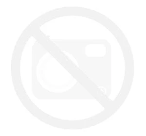 Dorothy-Perkins-bialy-sweter-sploty-warkocze-modelka-tyl.webp