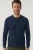 M&S-meski-granatowy-sweter-czysta-bawelna-model-zblizenie.webp