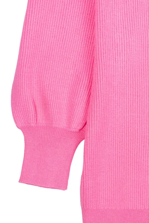 F&F-rozowy-sweter-kardigan-zblizenie2.webp