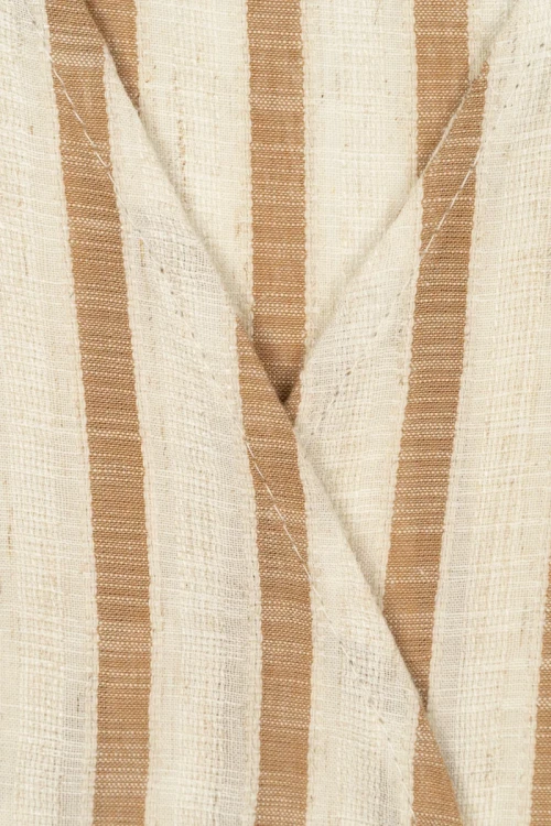 Primark-bezowa-bluzka-paski-len-zblizenie2.webp