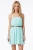 Missguided-mietowa-sukienka-mini-pasek-modelka-przod2.webp