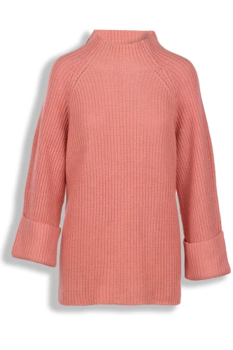 Topshop-brzoskwiniowy-sweter-polgolf-glowne.webp