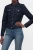 Only-granatowa-jeansowa-ciemne-szwy-kurtka-katana-modelka-przod.webp