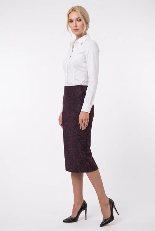 K&D-London-czarna-metalizowana-spodnica-modelka-przod2.webp