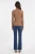 Dorothy-Perkins-camel-sweter-polgolf-modelka-tyl.webp