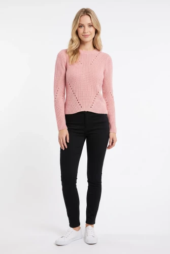 Select-jasnorozowy-sweter-modelka-przod.webp