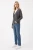 F&F-grafitowy-sweter-kardigan-modelka-przod2.webp