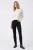 Bonmarche-bialy-sweter-modelka-przod.webp