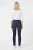 Mango-super-skinny-spodnie-jeansy-granatowe-modelka-tyl.webp